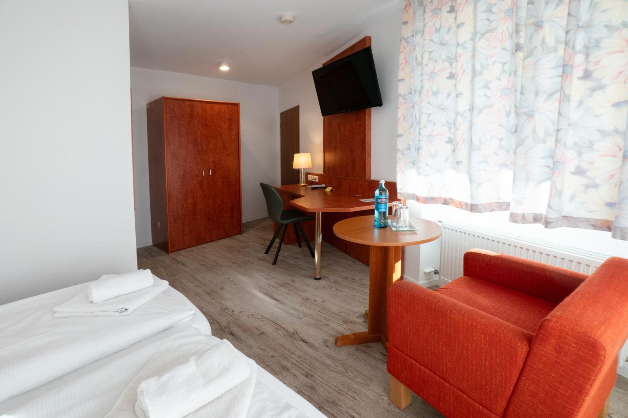 Hotel Zur Post Herne Ngoại thất bức ảnh